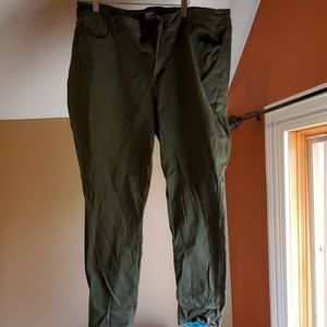 Old navy green rockstar pants